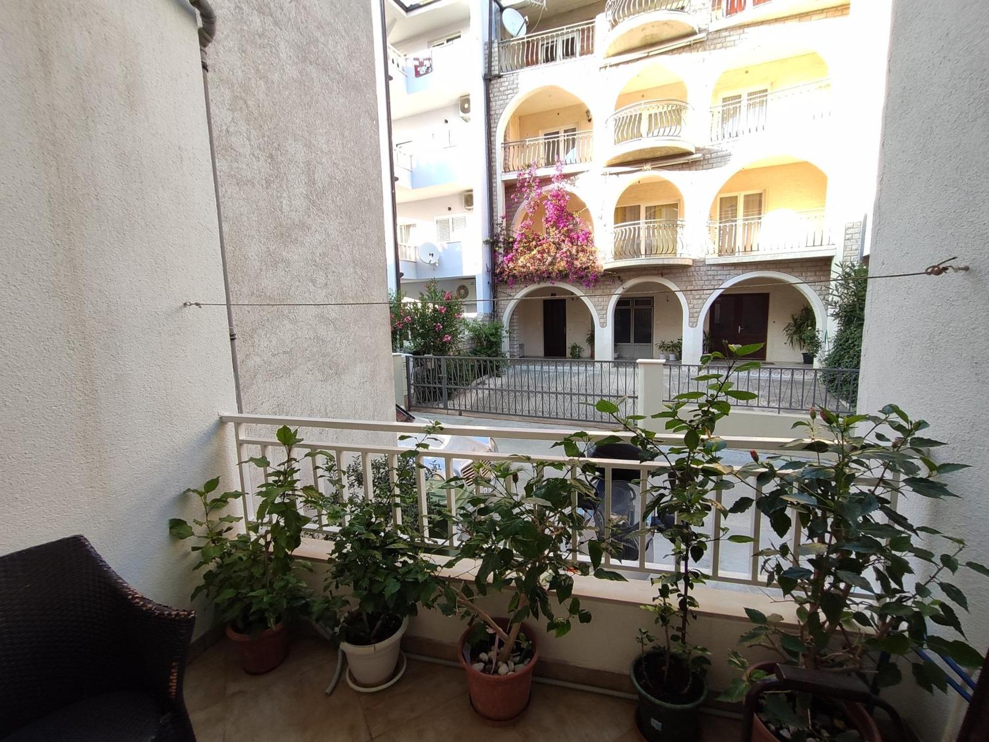 Apartments Jadranka Makarska Exterior foto